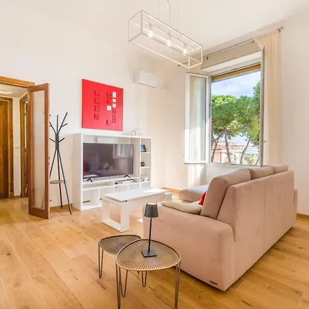 Apartament Ca'mea 2 Vista Mare, Vicino Pista Ciclabile Imperia